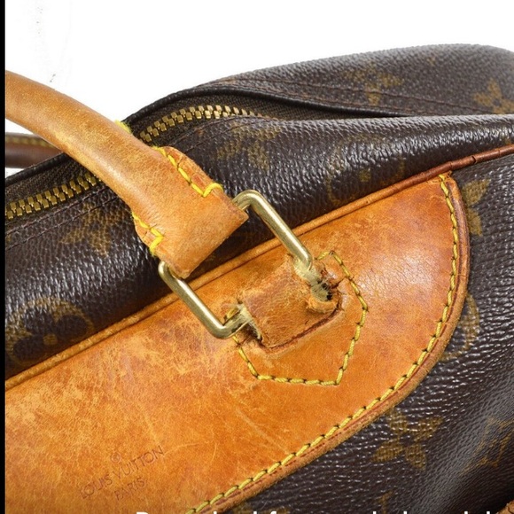 Authenticated Louis Vuitton Deauville Bowring Handbag Monogram Canvas - Picture 11 of 11